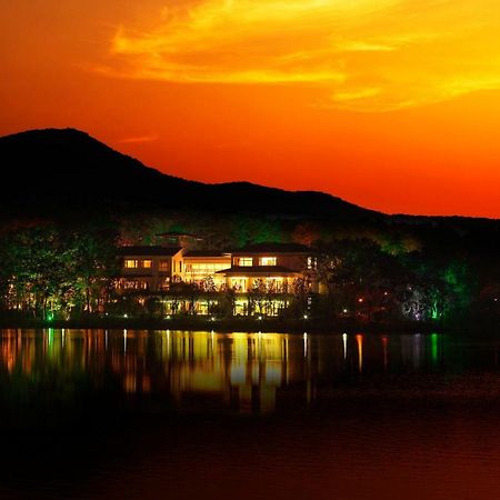 The Purple Palace - Jinling Hotels & Resorts Нанкин Экстерьер фото