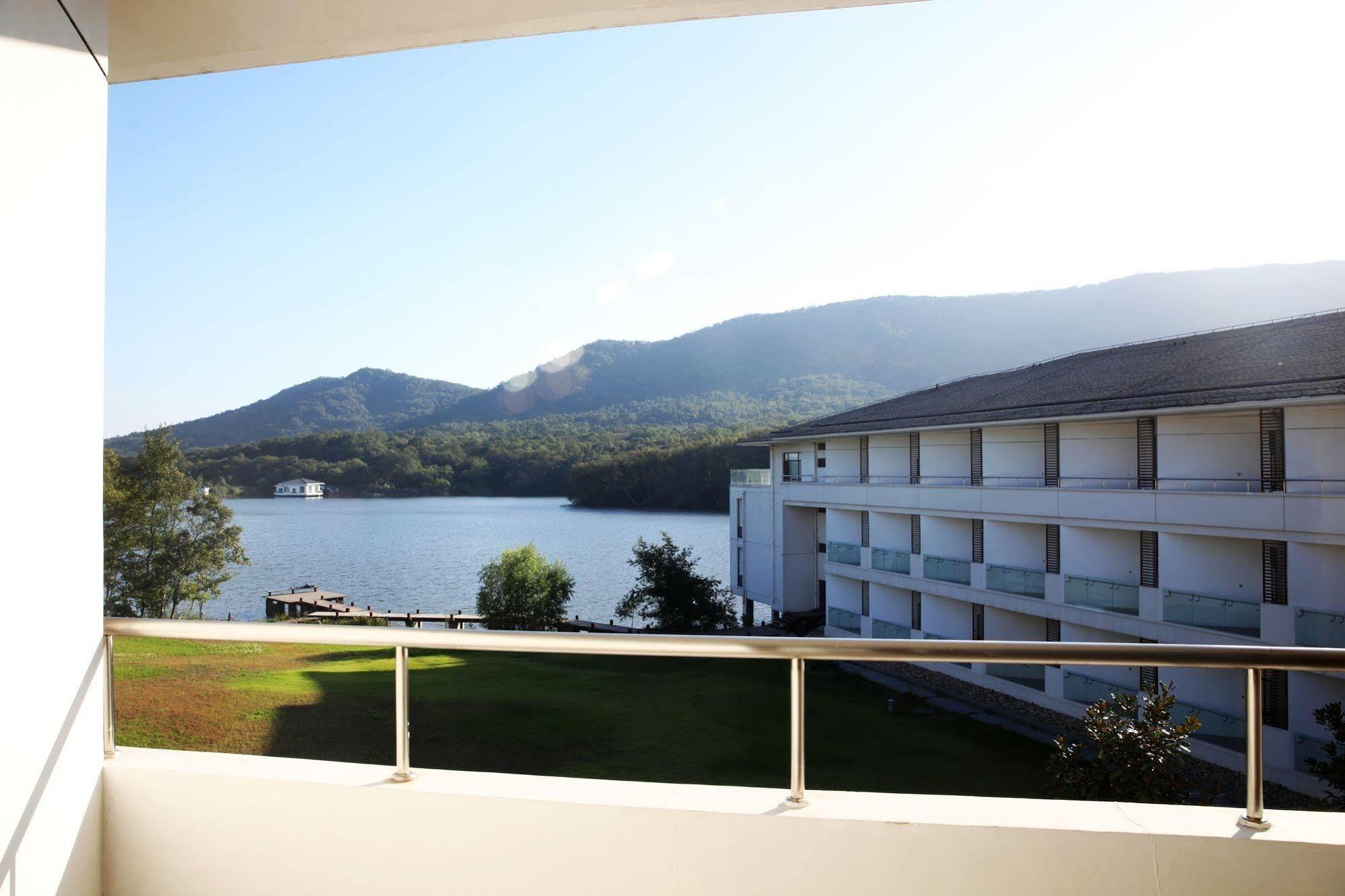 The Purple Palace - Jinling Hotels & Resorts Нанкин Экстерьер фото