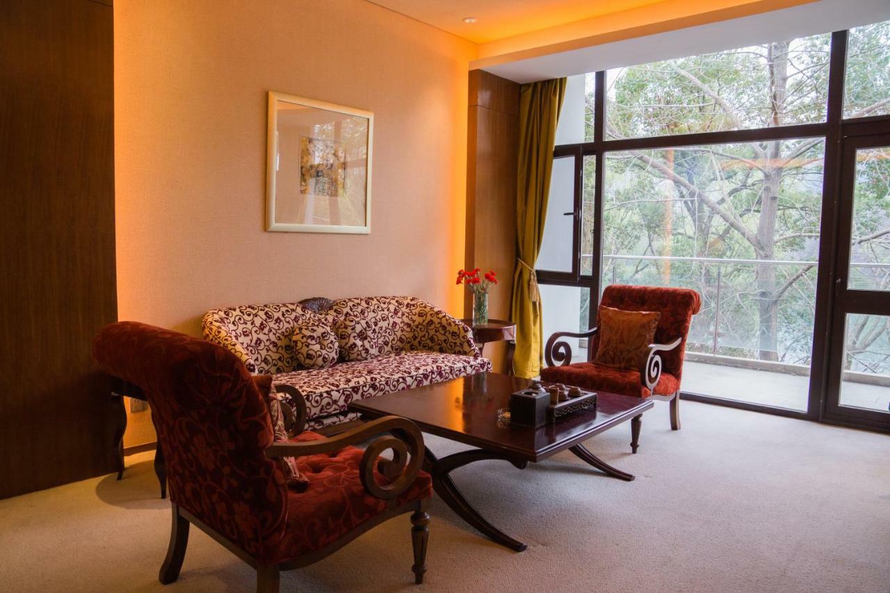 The Purple Palace - Jinling Hotels & Resorts Нанкин Экстерьер фото
