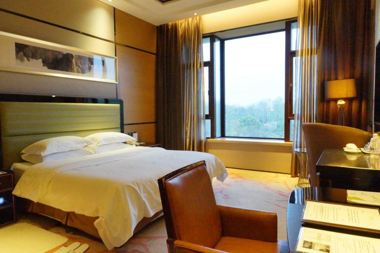 The Purple Palace - Jinling Hotels & Resorts Нанкин Экстерьер фото